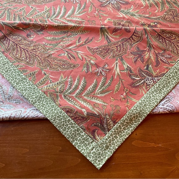 Custom Table Cloth - Picture 1 of 2